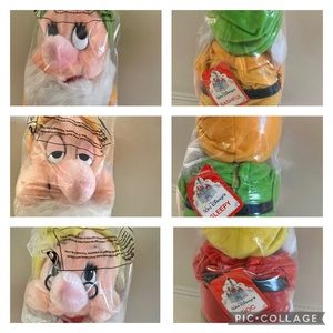 WD Seven Dwarfs set Sneezy, Doc, Grumpy, Sleepy, Bashful 9” Plushies w/t…